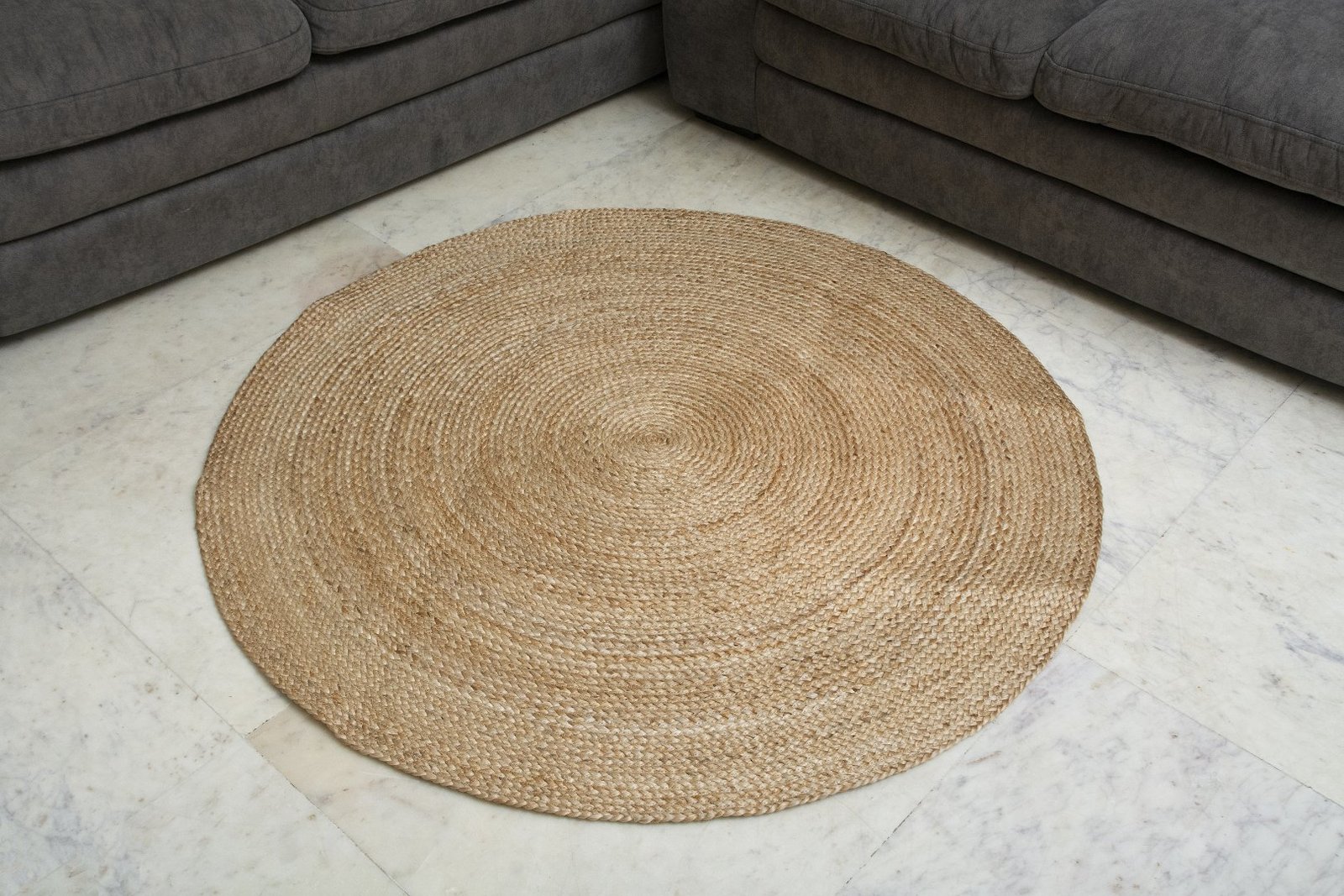 ROUND CARPET